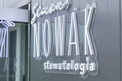 SIMON NOWAK Stomatologia